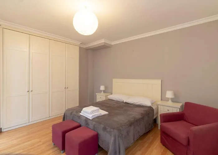 Apartamento In Excellent Neighborhood *