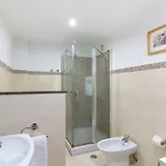 In Excellent Neighborhood Apartment *