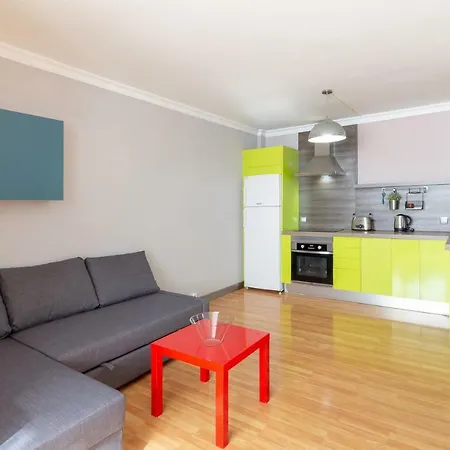 Apartman In Excellent Neighborhood *